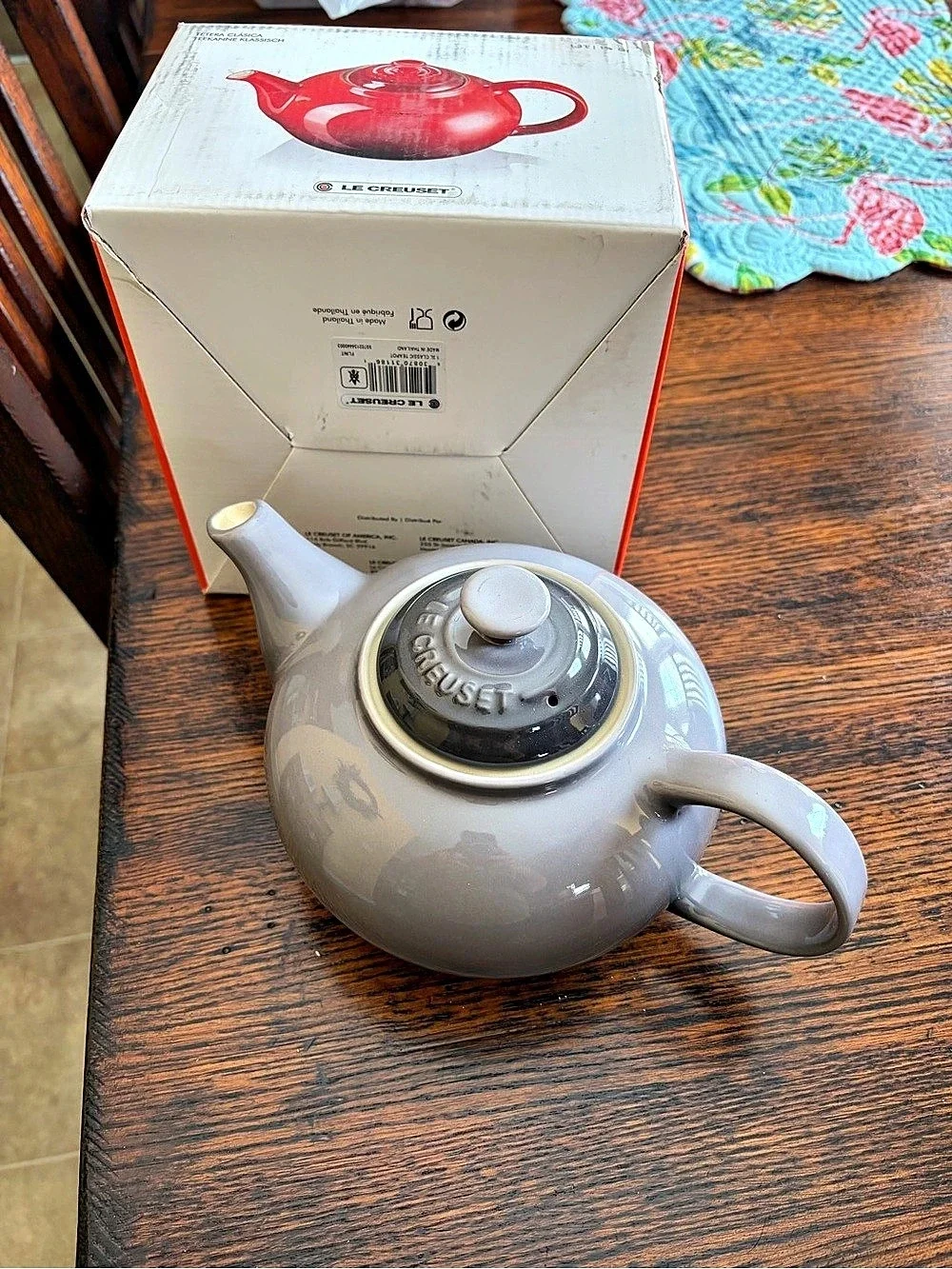 Le Creuset Classic Teapot Gray. New